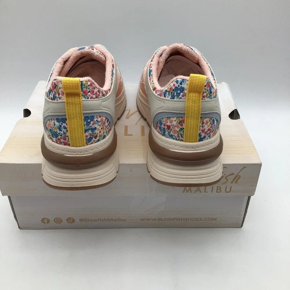 Blowfish Malibu Laurel Blue Cloud Floral Sneakers J7660M2400 Womens SIze 9 NEW